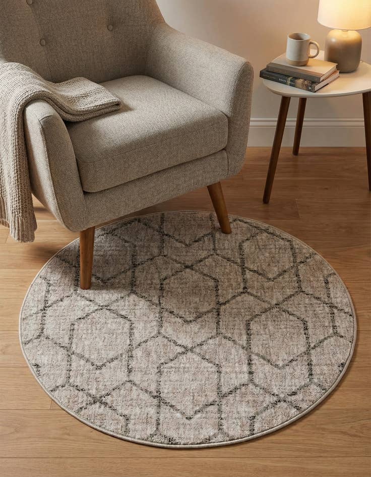 Detail image of 3' 3 x 3' 3 Eco Trellis Round Rug