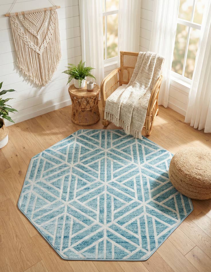 Detail image of 5' 3 x 5' 3 Lattice Trellis Octagon Rug