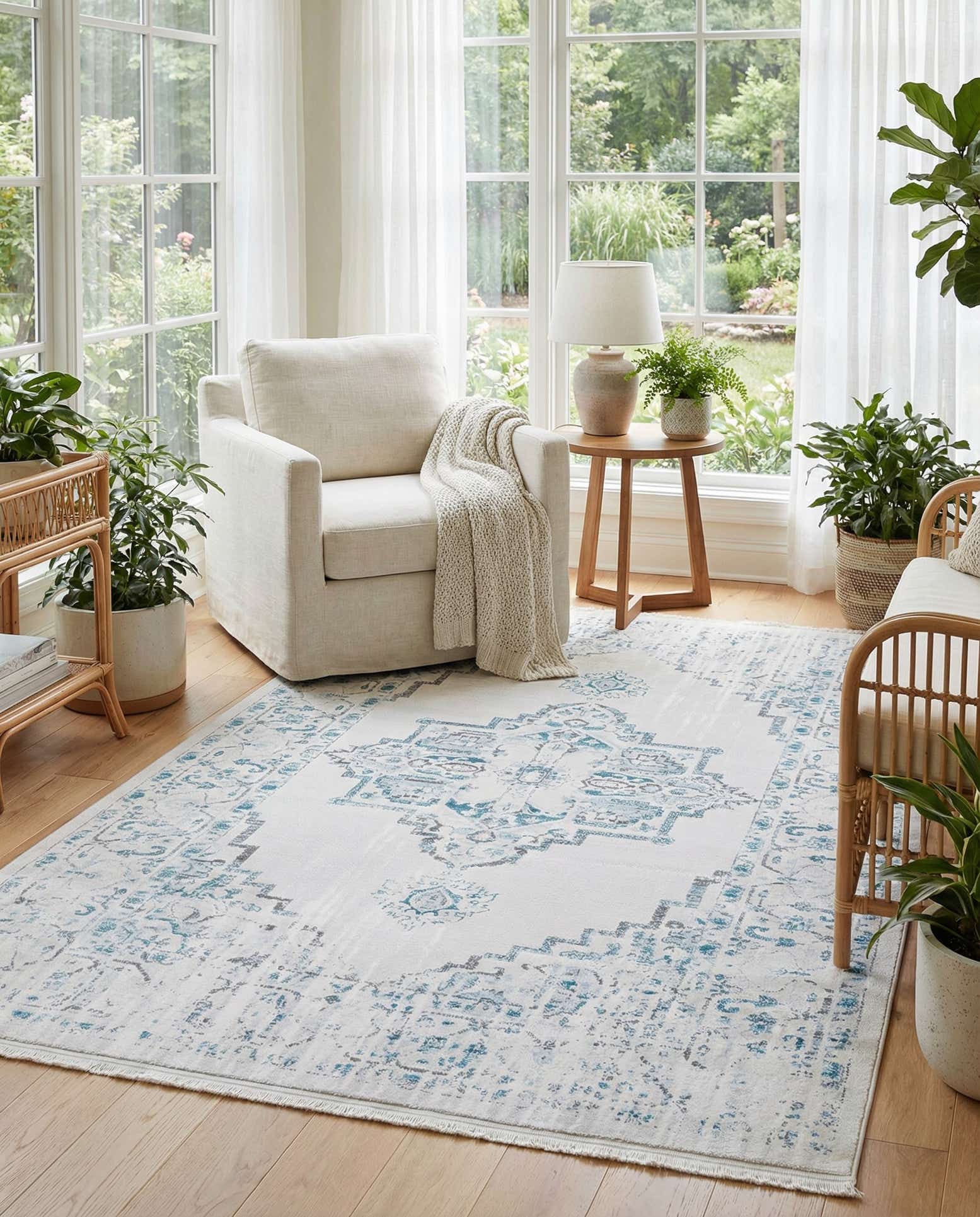 5' x 8' Modern Classical Rug