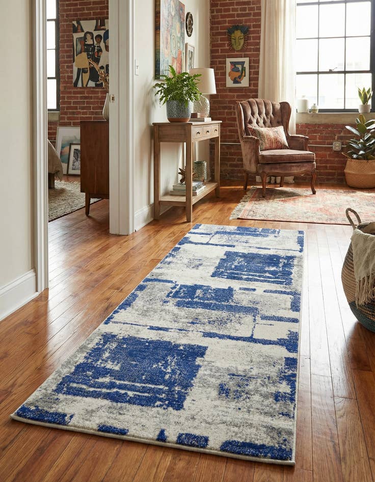 Detail image of 2' 2 x 6' Legacy Runner Rug