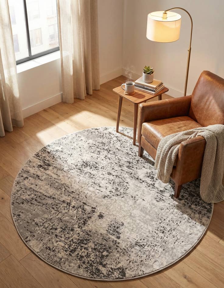 Detail image of 4' x 4' Leipzig Round Rug