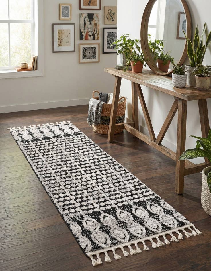 Detail image of 2' x 6' Cherokee Runner Rug