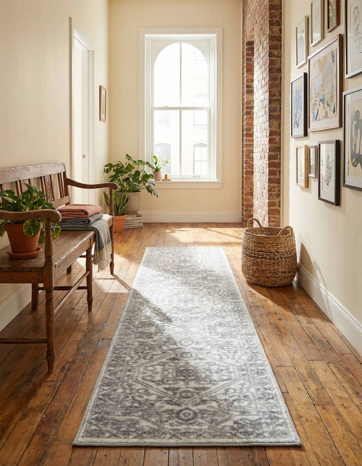 Detail image of 2' x 8' Boston Runner Rug