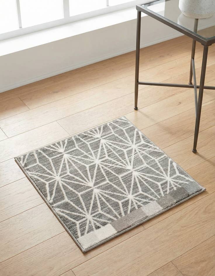 Detail image of Jill Zarin 1' 8 x 1' 8 Uptown Fifth Avenue Sample Rug