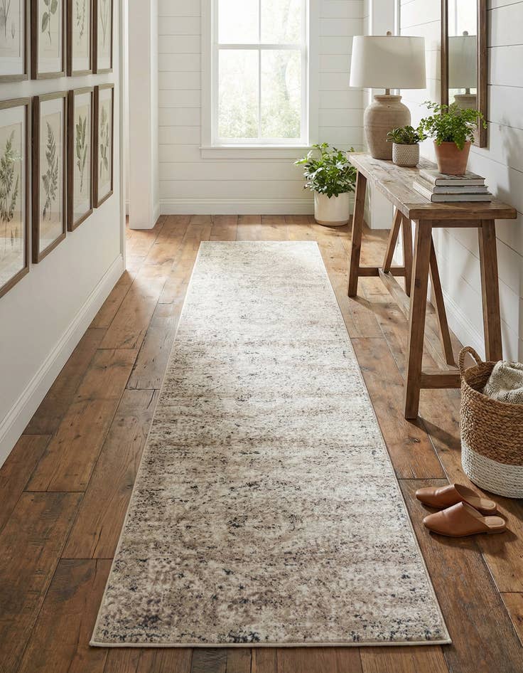 Detail image of 2' 7 x 13' Oregon Runner Rug