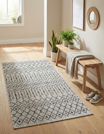 3' x 5' 3 Easy-Clean Lattice Indoor / Outdoor Rug