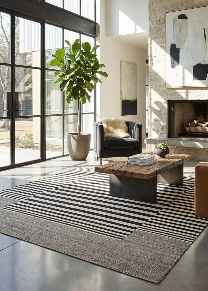 6' x 7' 7 Hand Woven Kilim Modern Wool Square Rug