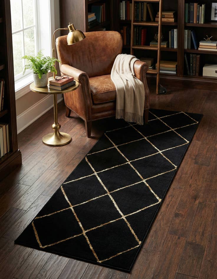 Detail image of 2' x 5' Vogue Geo Runner Rug
