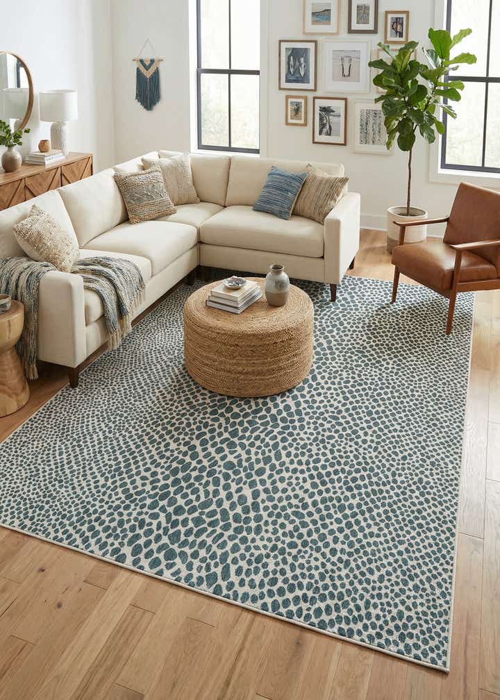 10' x 14' Easy-Clean Jill Zarin Indoor / Outdoor Rug
