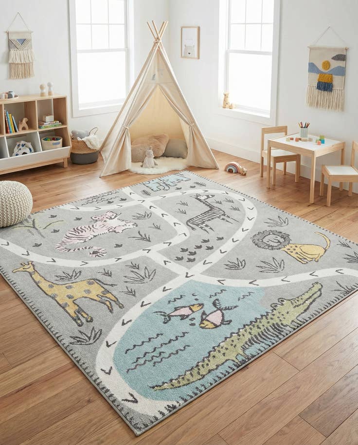 Detail image of 7' 10 x 7' 10 Animals Whimsy Kids Square Rug