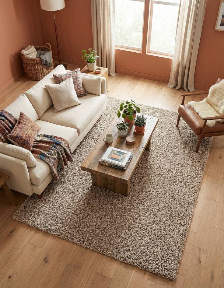 Detail image of 6' x 9' Solid Shag Rug