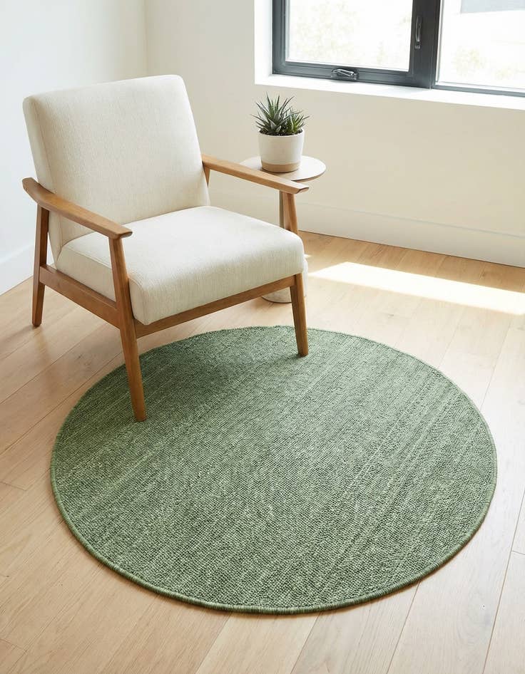 Detail image of  3' 3 x 3' 3  Washable Jill Zarin Palm Springs Indoor / Outdoor Round Rug