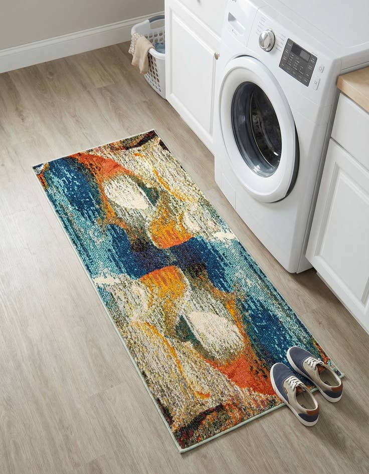 Detail image of 2' x 4'  Washable Haerfest Runner Rug