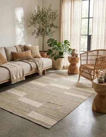 4' 1 x 5' 8 Hand Woven Kilim Modern Wool Rug