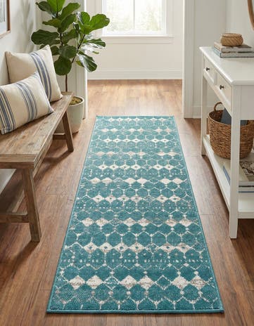 2' x 6' Easy-Clean Trellis Indoor / Outdoor Runner Rug