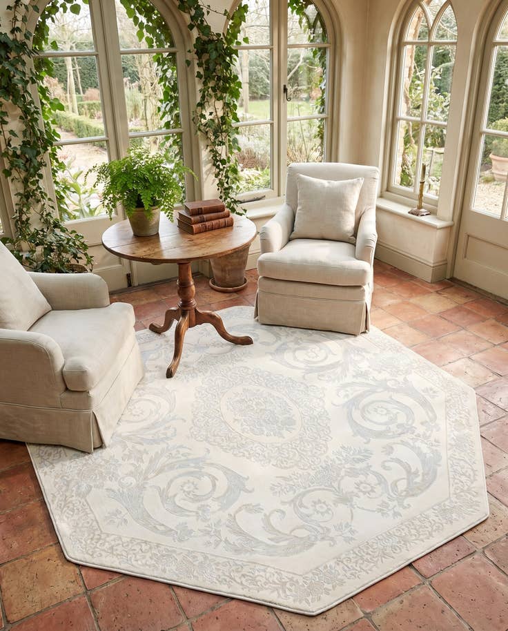 Detail image of 7' 10 x 7' 10 Finsbury Octagon Rug