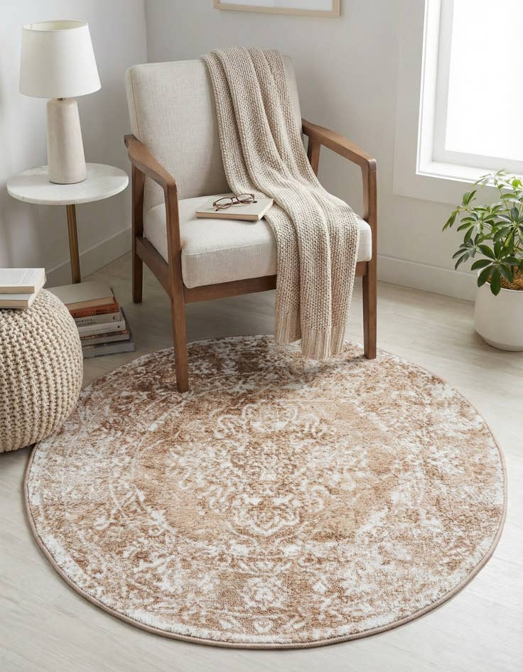 Detail image of 3' x 3' Oxford Round Rug