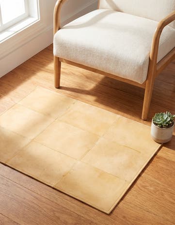 2' 1 x 3' 1 Cowhide Leather Rug