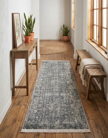 2' 2 x 6' Santiago Runner Rug
