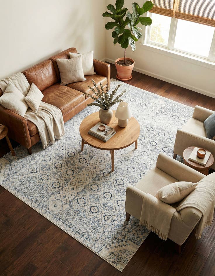 Detail image of 7' 10 x 10' 2 Newport Rug