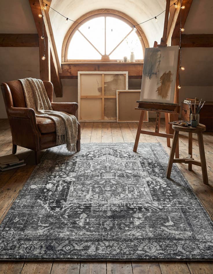 Detail image of 3' 3 x 5' 3 Medina Rug