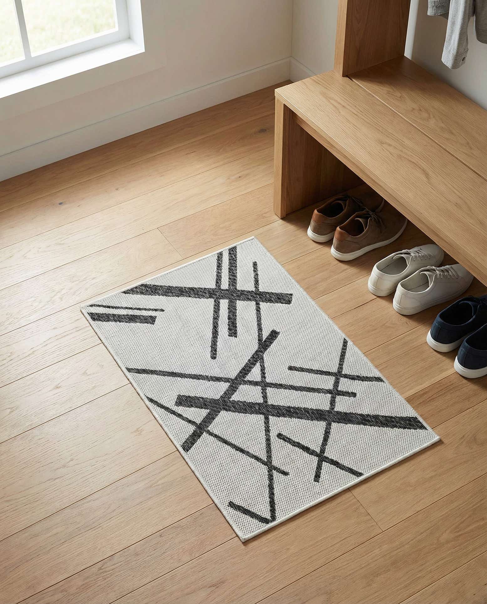 2' x 3' Easy-Clean Modern Indoor / Outdoor Rug