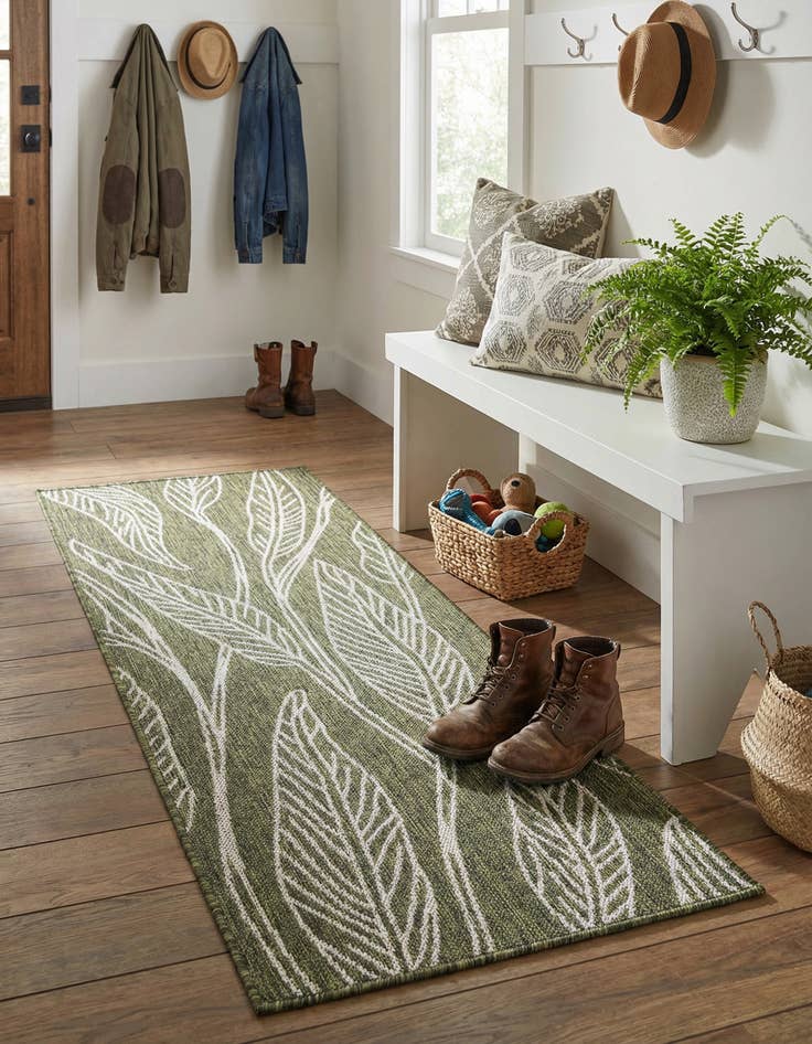Detail image of 2' x 6' Washable Botanical Indoor / Outdoor Runner Rug