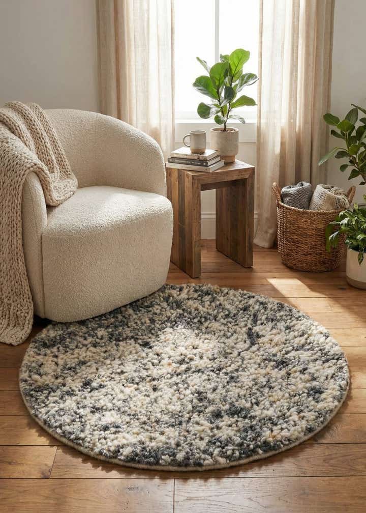 3' 1 x 3' 1 Hand Woven Haka Deluxe Shag Round Rug