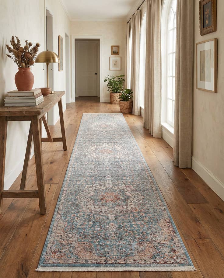 Detail image of 2' 7 x 12' Newport Rug