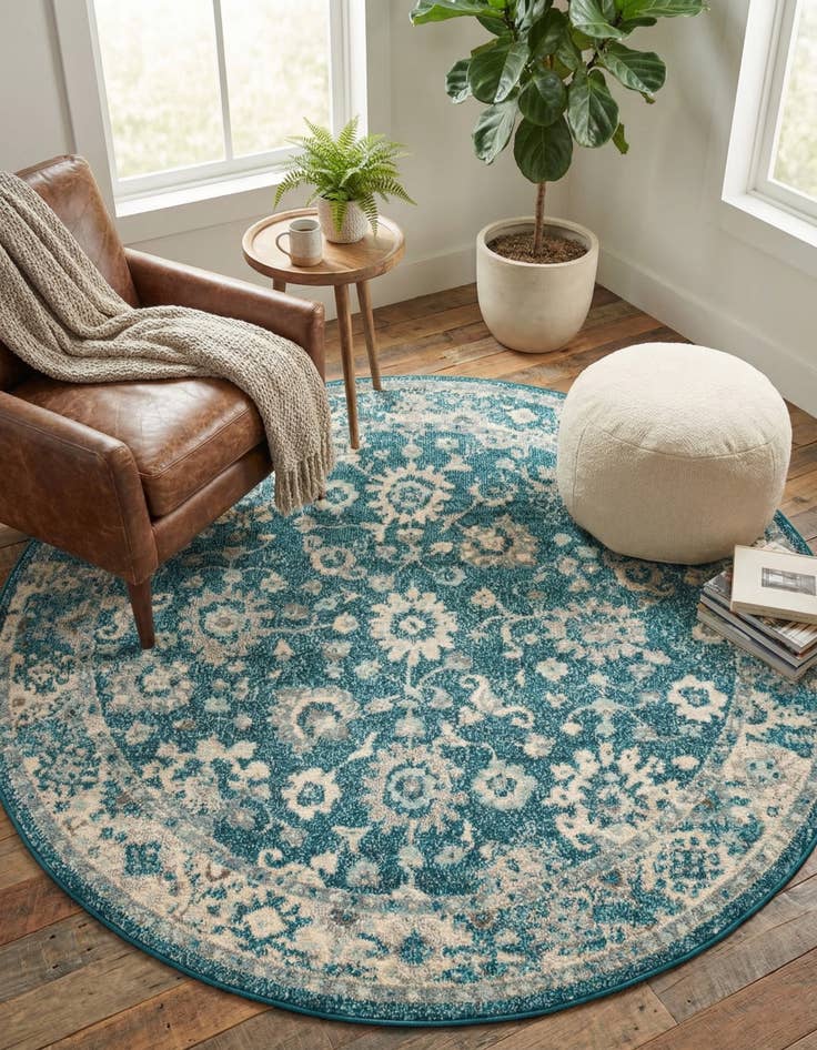 Detail image of 6' x 6' Madeline Round Rug