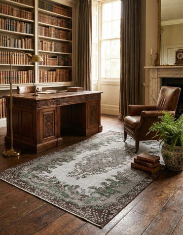 6' x 9' 6 Ultra Vintage Wool Rug