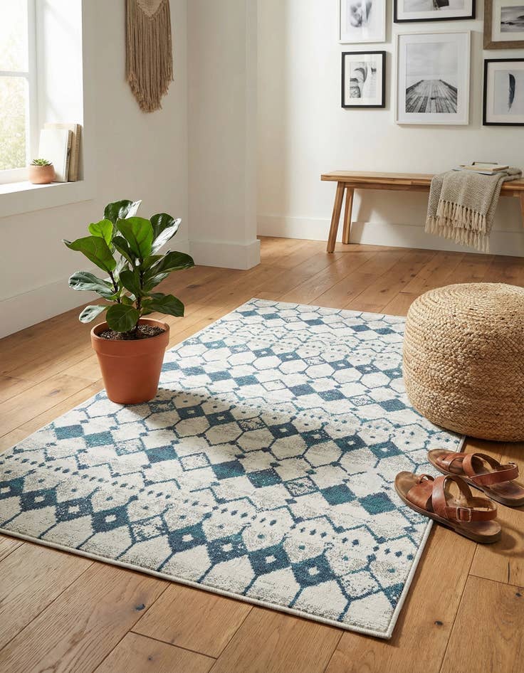 Detail image of 1' 3 x 1' 3  Washable Trellis Indoor / Outdoor Sample Rug