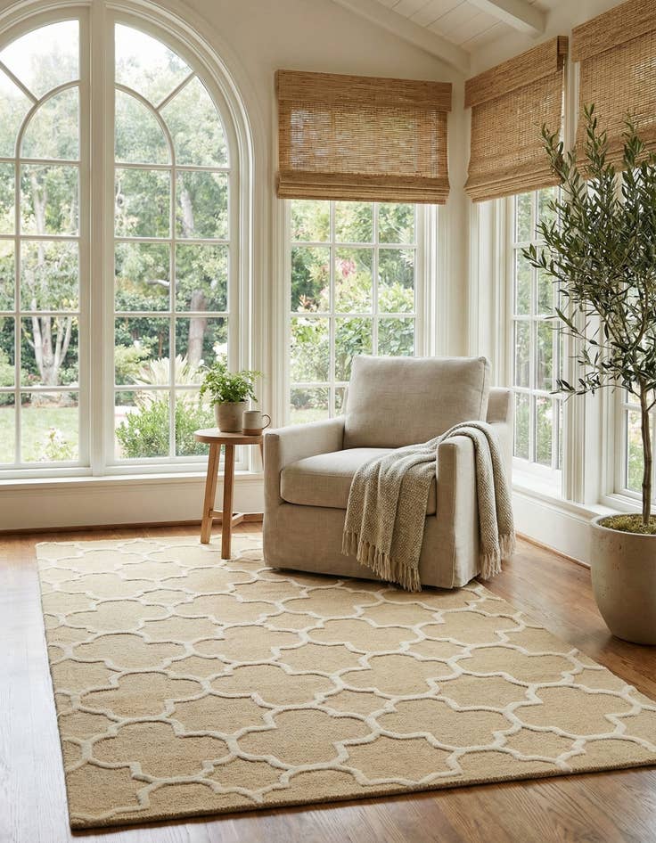 Detail image of 4' 11 x 7' 11 Luna Rug