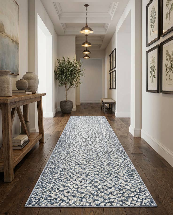 Detail image of 2' 7 x 12' Easy-Clean Safari Indoor / Outdoor Runner Rug