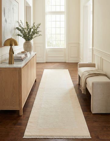 2' 9 x 9' 9 Hand Knotted Darya Wool Runner Rug