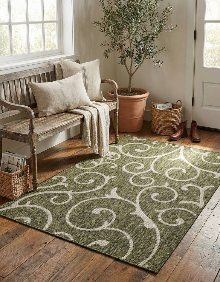 Detail image of 4' x 6'  Washable Botanical Indoor / Outdoor Rug