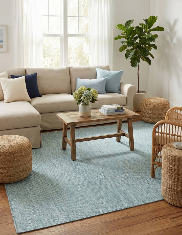 Detail image of 7' 10 x 11'  Washable Solid Indoor / Outdoor Rug