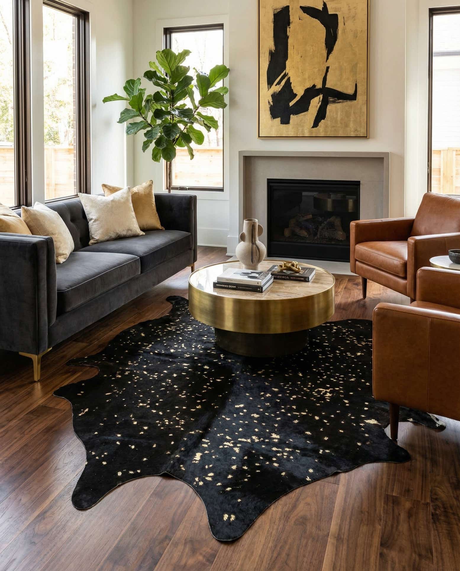 6' 9 x 6' 10 Cowhide Leather Freeform Rug