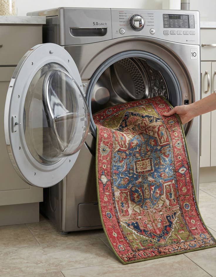 Detail image of  2' x 4'  Washable Traditional Indoor / Outdoor Runner Rug