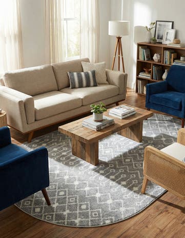 5' 3 x 8' Moroccan Trellis Oval Rug