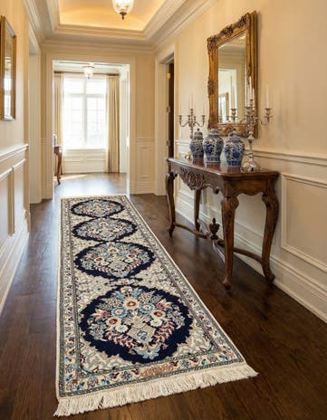 1' 9 x 7' Hand Knotted Nain Rug