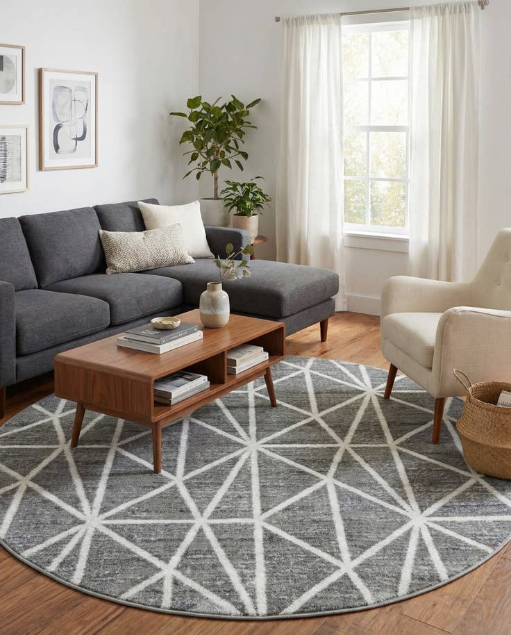 Detail image of 5' x 5' Lattice Trellis Round Rug
