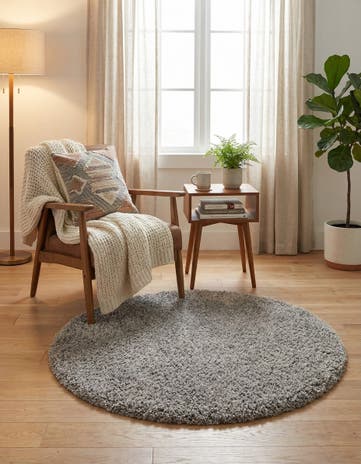 Cloud Gray Solid Shag Round Rug