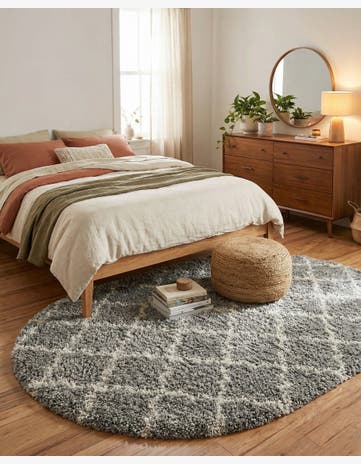 4' x 6' Moroccan Trellis Shag Oval Rug