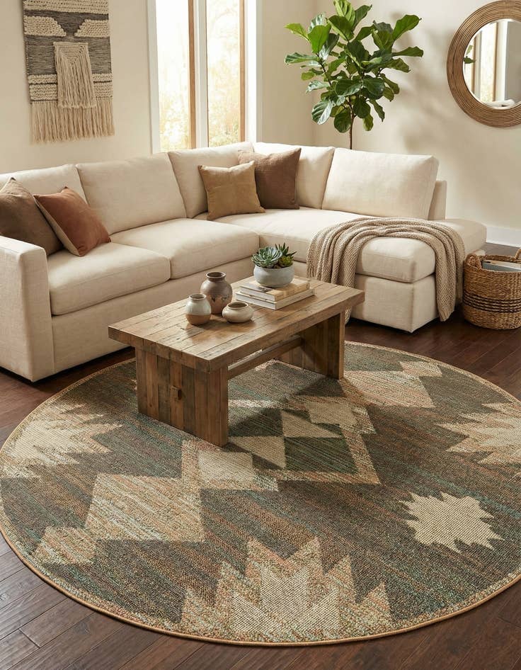 Detail image of 7' 10 x 7' 10  Washable Baja Indoor / Outdoor Round Rug