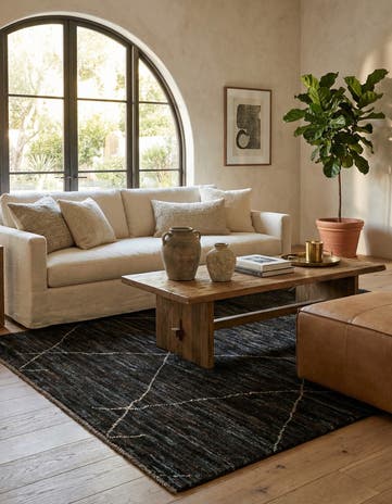 4' 7 x 6' 5 Hand Knotted Moroccan Wool Rug