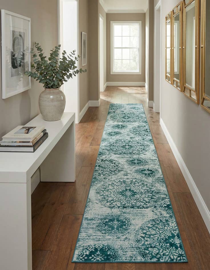 Detail image of  3' 3 x 19' 8 Monte Carlo Runner Rug