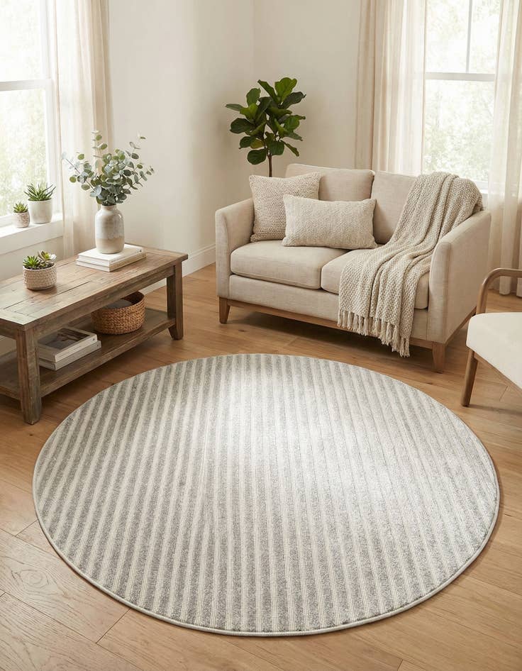 Detail image of  5' x 5'  Washable Sabrina Soto Indoor / Outdoor Round Rug