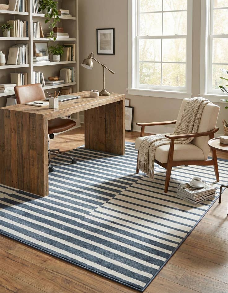 Detail image of 7' 10 x 10' Oslo Rug