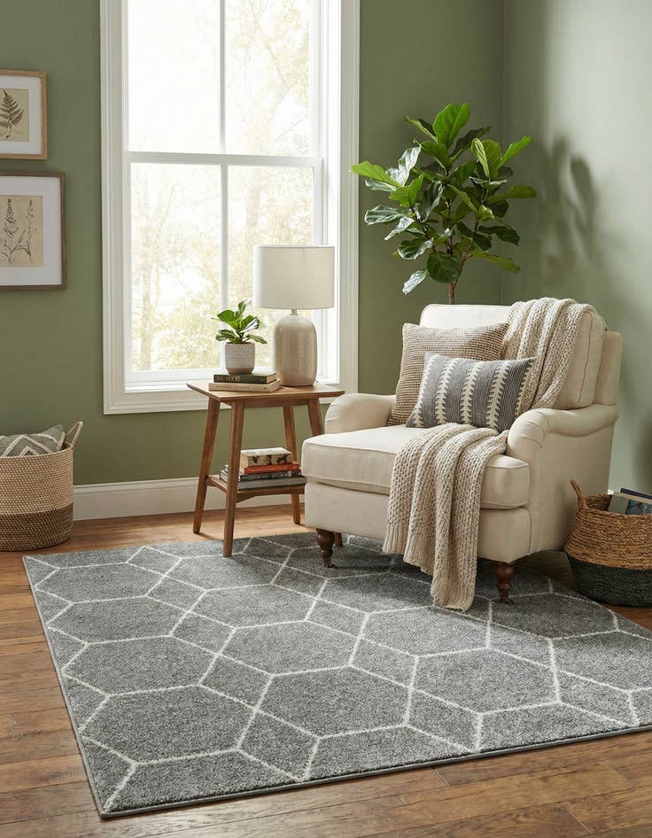 Detail image of 4' 5 x 5' Trellis Frieze Square Rug